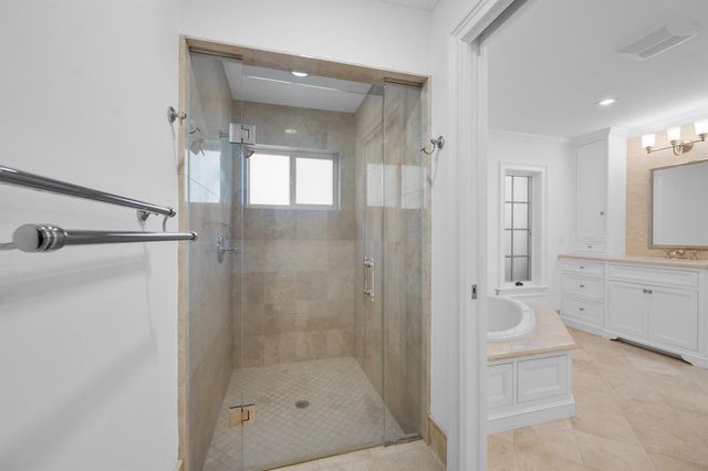 204 Birkdale Lane, Jupiter, FL 33458