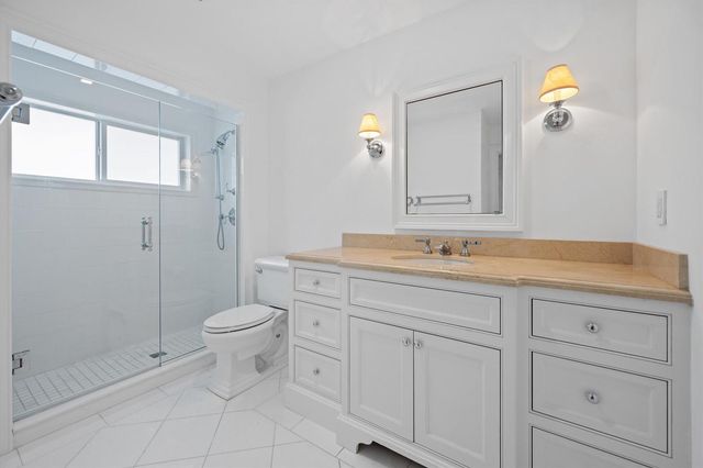 204 Birkdale Lane, Jupiter, FL 33458