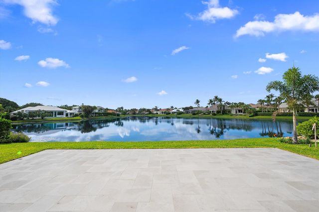 204 Birkdale Lane, Jupiter, FL 33458