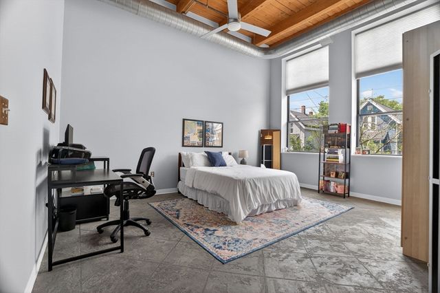 60 Dudley St 221, Chelsea, MA 02150