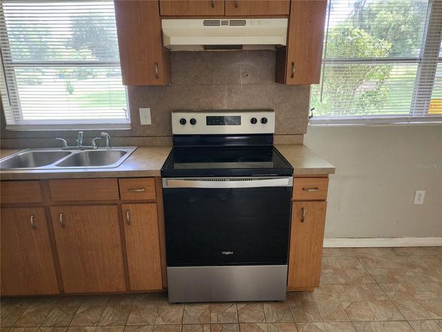 1104 W 14TH STREET, Lakeland, FL 33805