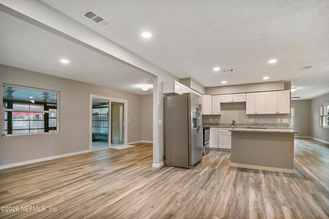 7804 JOLLIET Drive, Jacksonville, FL 32217