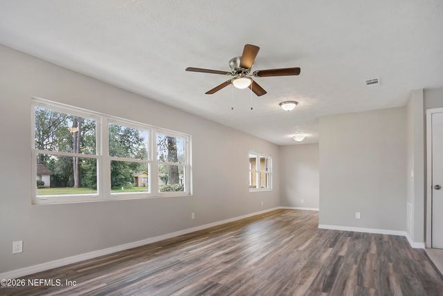 7804 JOLLIET Drive, Jacksonville, FL 32217