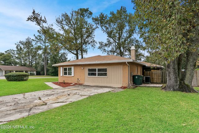 7804 JOLLIET Drive, Jacksonville, FL 32217