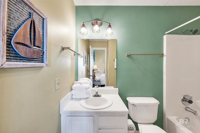 1380 State Highway 180 507, Gulf Shores, AL 36542