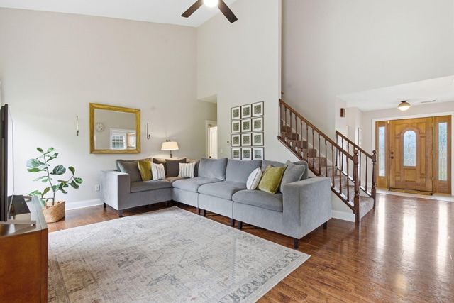 708 Hackney Court, Richmond, KY 40475