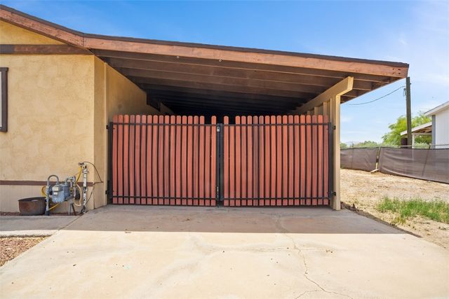 1920 E Agua View Road, Mohave Valley, AZ 86440
