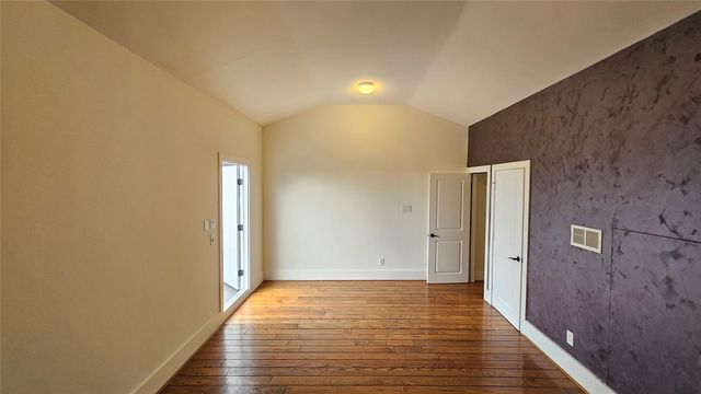 1304 W Dallas, Houston, TX 77019