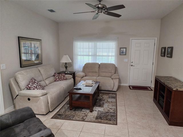 1542 RED OAK LANE, Port Charlotte, FL 33948