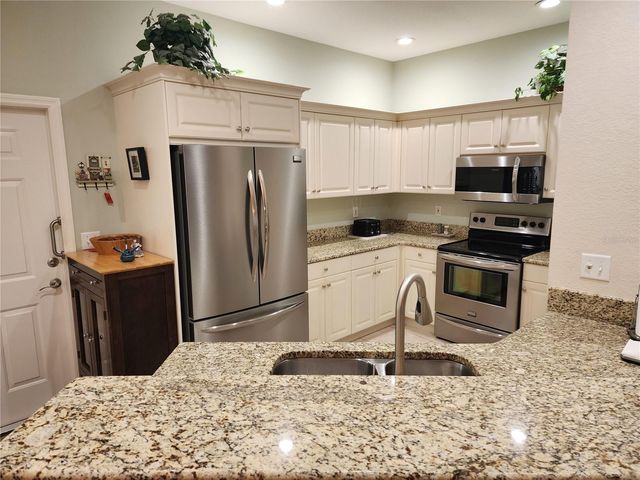 1542 RED OAK LANE, Port Charlotte, FL 33948