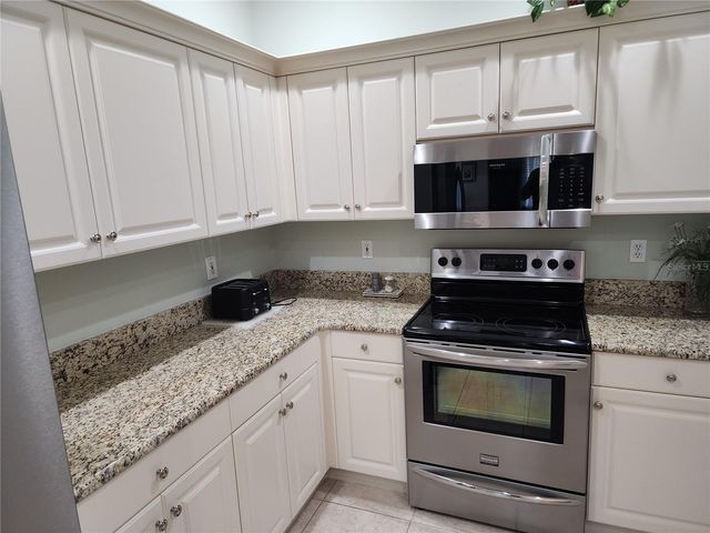 1542 RED OAK LANE, Port Charlotte, FL 33948