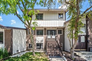 772 Circle Drive, Roselle, IL 60172