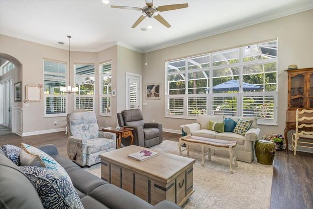 495 Pittman Avenue, Vero Beach, FL 32968