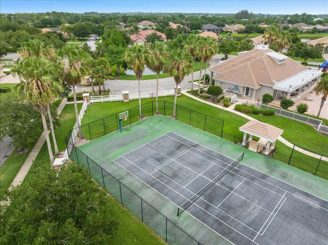 495 Pittman Avenue, Vero Beach, FL 32968