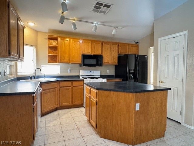 118 Crescent Bay Street, Henderson, NV 89012