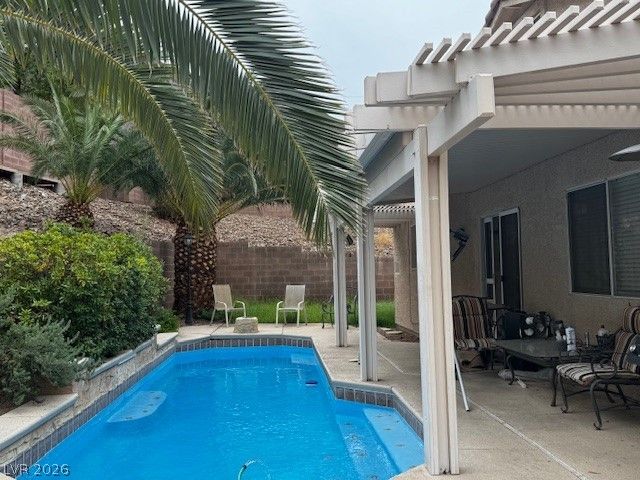 118 Crescent Bay Street, Henderson, NV 89012