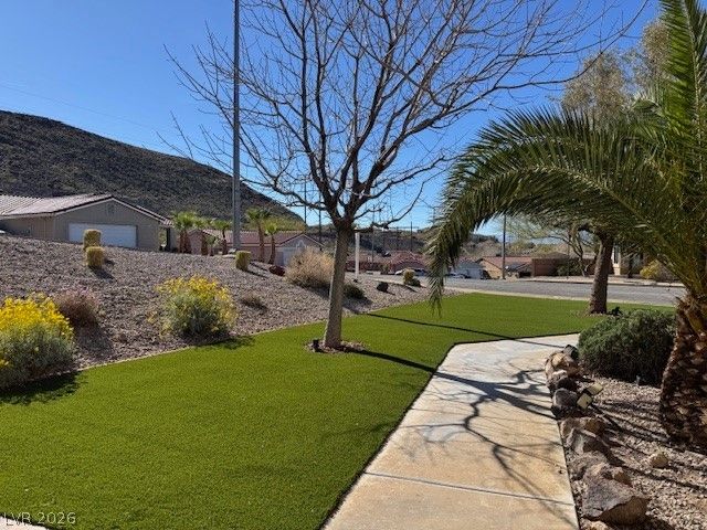 118 Crescent Bay Street, Henderson, NV 89012