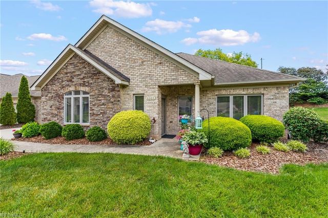 6303 Stone Gables Court, Jamestown, NC 27282