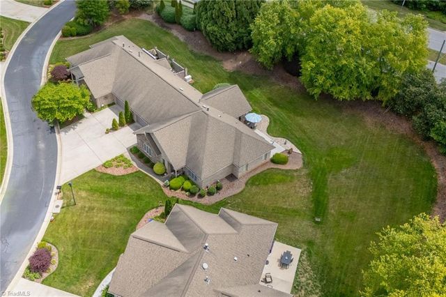6303 Stone Gables Court, Jamestown, NC 27282