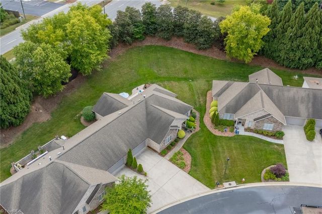 6303 Stone Gables Court, Jamestown, NC 27282