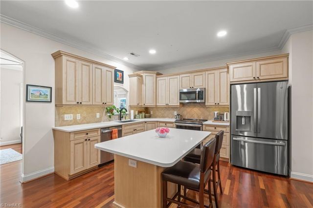 6303 Stone Gables Court, Jamestown, NC 27282
