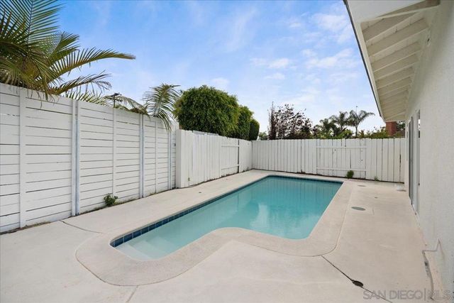 3345 Stadium Ct, San Diego, CA 92122