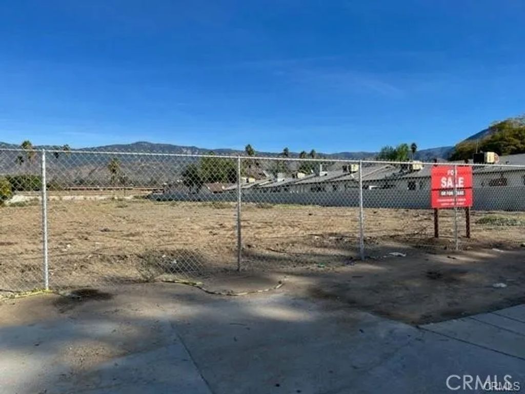 1550 Pumalo, San Bernardino, CA 92404