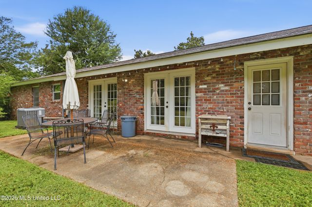 215 Sheryl Drive, Madison, MS 39110