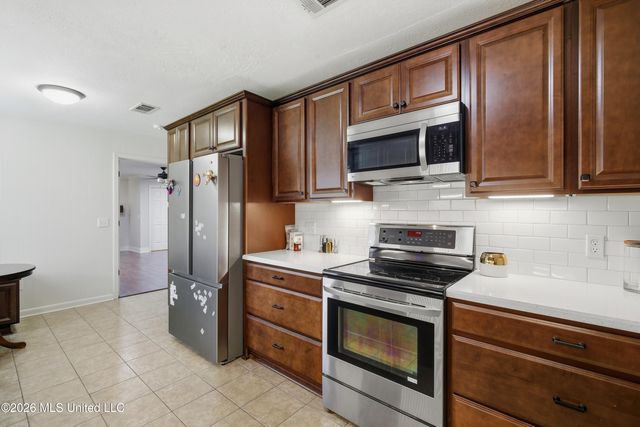 215 Sheryl Drive, Madison, MS 39110
