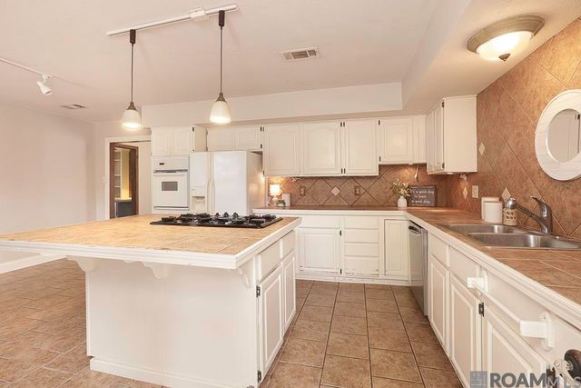 10326 Maranatha Acres, St Amant, LA 70774
