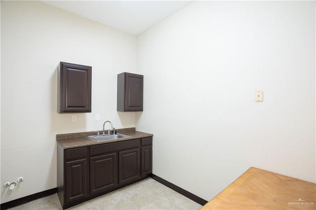 6316 N 10th Street F, Mcallen, TX 78504