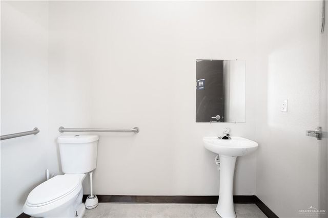 6316 N 10th Street F, Mcallen, TX 78504