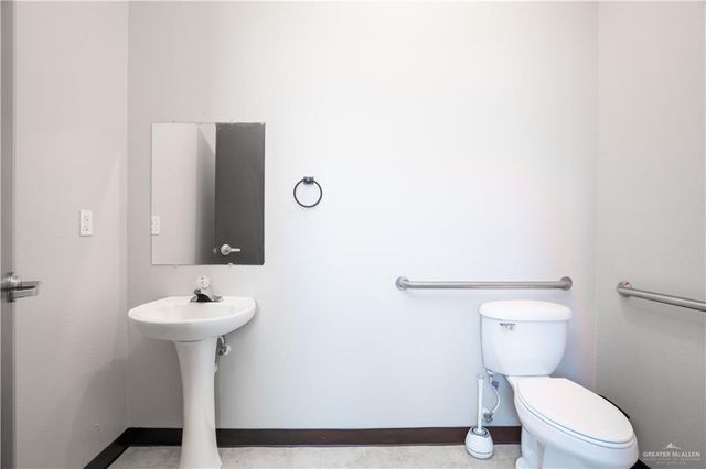 6316 N 10th Street F, Mcallen, TX 78504