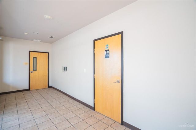 6316 N 10th Street F, Mcallen, TX 78504