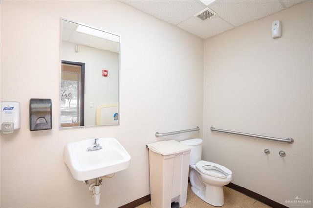 6316 N 10th Street F, Mcallen, TX 78504