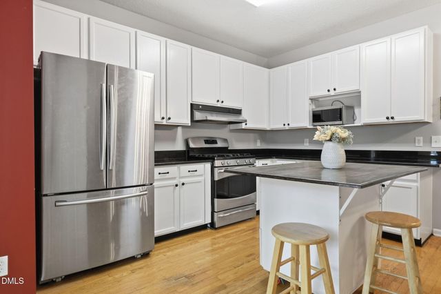 405 County Seat Drive, Hillsborough, NC 27278