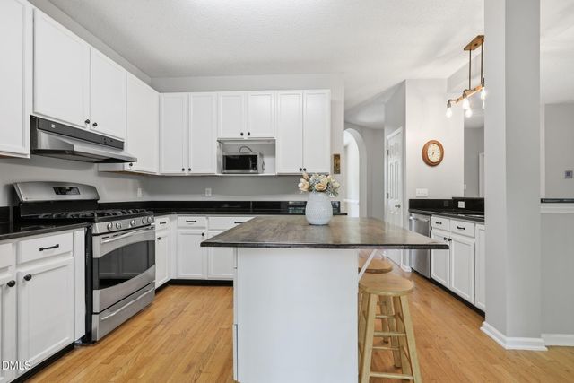 405 County Seat Drive, Hillsborough, NC 27278
