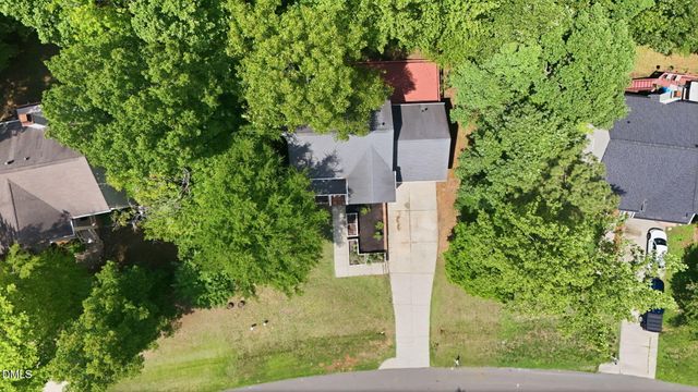 405 County Seat Drive, Hillsborough, NC 27278