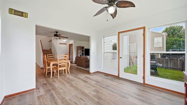 7505 Kenicott Lane, Plainfield, IL 60586