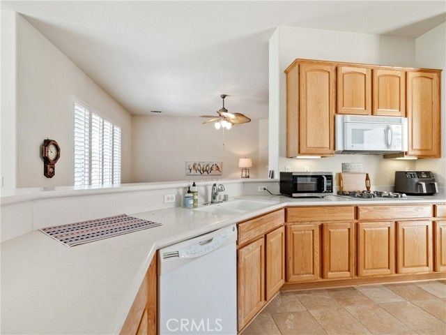 10803 Katepwa Street, Apple Valley, CA 92308