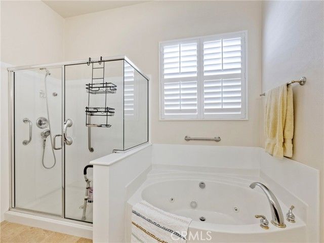 10803 Katepwa Street, Apple Valley, CA 92308