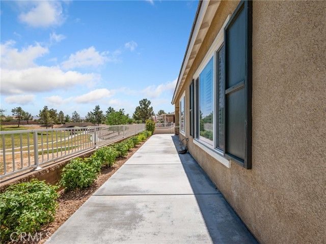 10803 Katepwa Street, Apple Valley, CA 92308