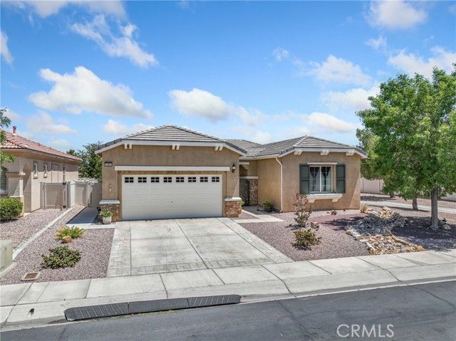 10803 Katepwa Street, Apple Valley, CA 92308
