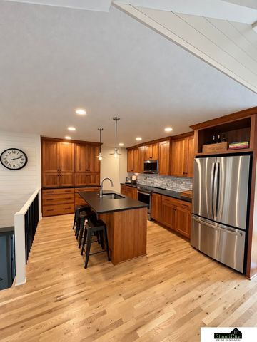 6922 S 53rd Court, Lincoln, NE 68516
