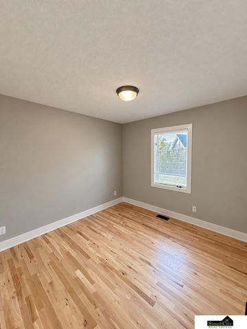 6922 S 53rd Court, Lincoln, NE 68516