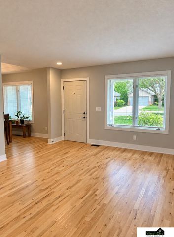 6922 S 53rd Court, Lincoln, NE 68516