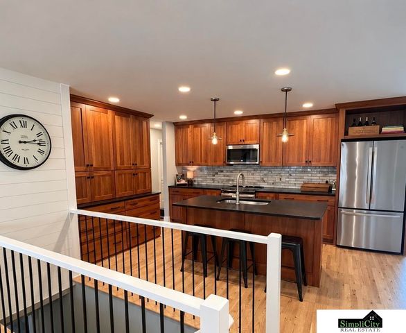 6922 S 53rd Court, Lincoln, NE 68516