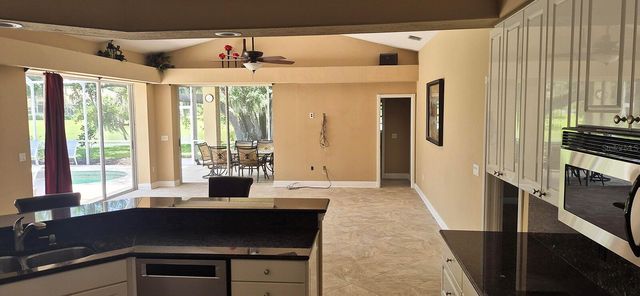 8333 EAGLE LAKE DRIVE, Sarasota, FL 34241