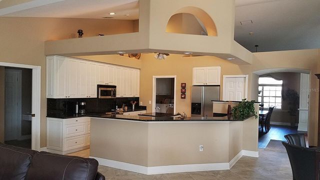 8333 EAGLE LAKE DRIVE, Sarasota, FL 34241
