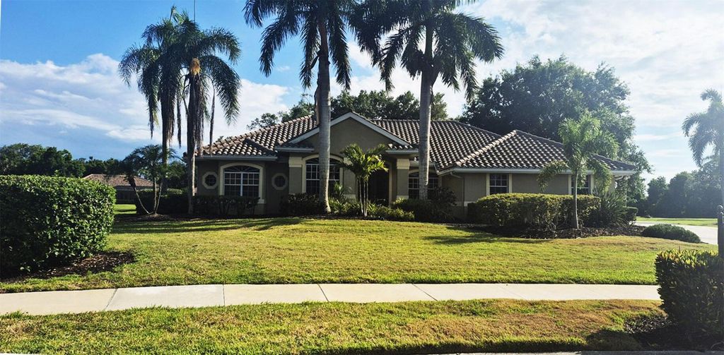 8333 EAGLE LAKE DRIVE, Sarasota, FL 34241